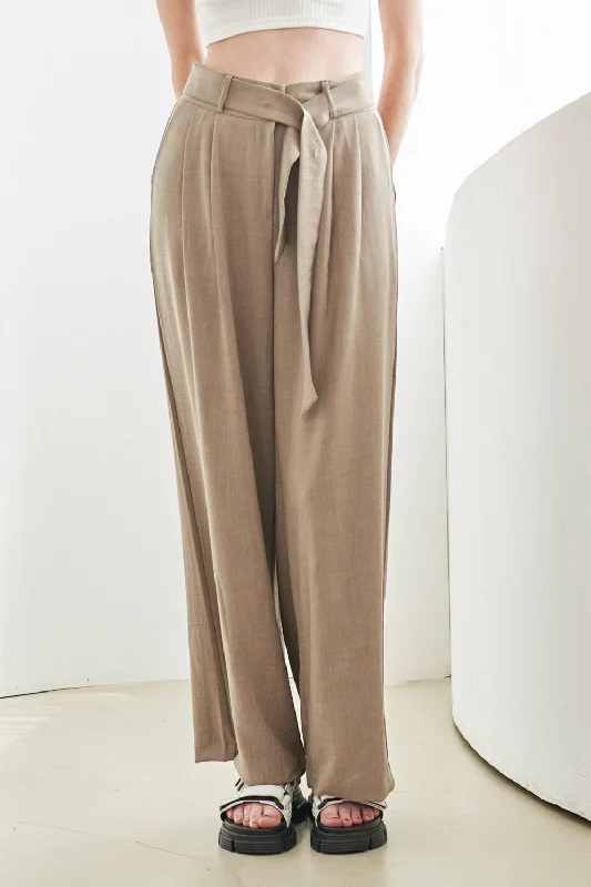 Women's Jodhpurs with Peter Pan CollarTammy Belted Pintuck Pants