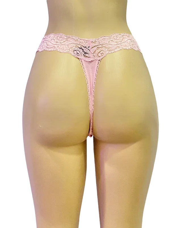 seamless panties with a hidden waistband for a smooth lookNo Limits Thong- Lilac