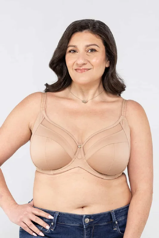 seamless lace panties for a smooth look under clothesmolded cup bra for shape retentionQUINN - CAFE AU LAIT