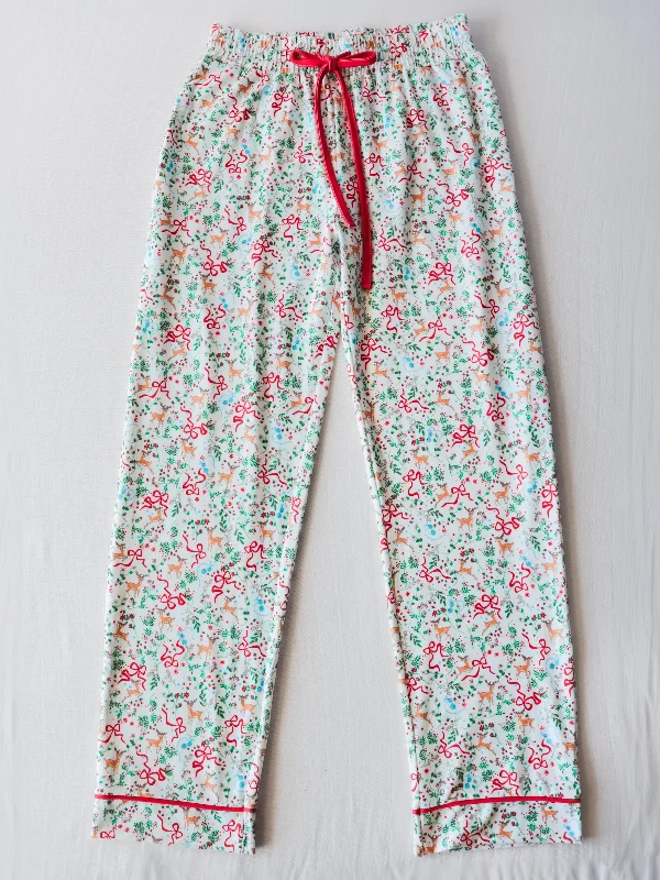 women's pajamas for a good night's sleepMen's Lounge Pants - Holly Jolly Reindeer